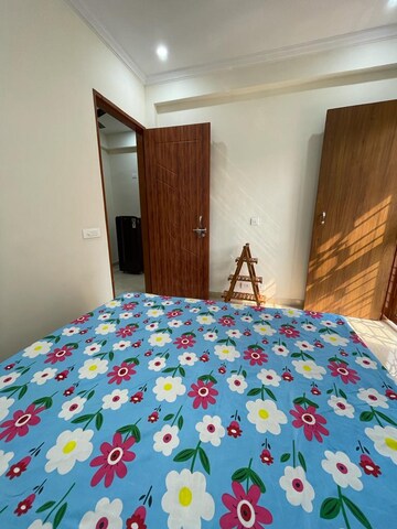 Bedroom in 2 BHK Builder Floor at Gupta Awas, Sector 43 – for Rent