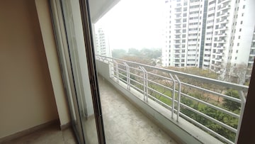 Balcony in 3.5 BHK Apartment at Parsvnath Exotica, Sector 53 – for Rent