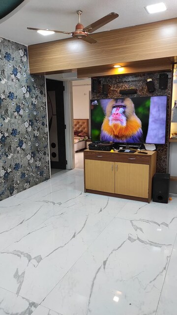 Furnished Amenities in 2 BHK Apartment at Borivali West – for Sale