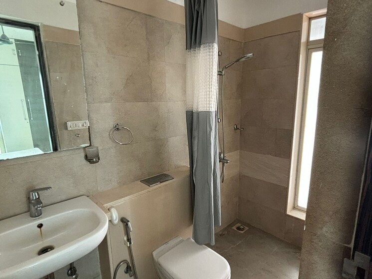 Bathroom, hafizi-house-apartment 2 Bedroom 1150 Sq.Ft. Apartment In Jogeshwari West Mumbai 8050957