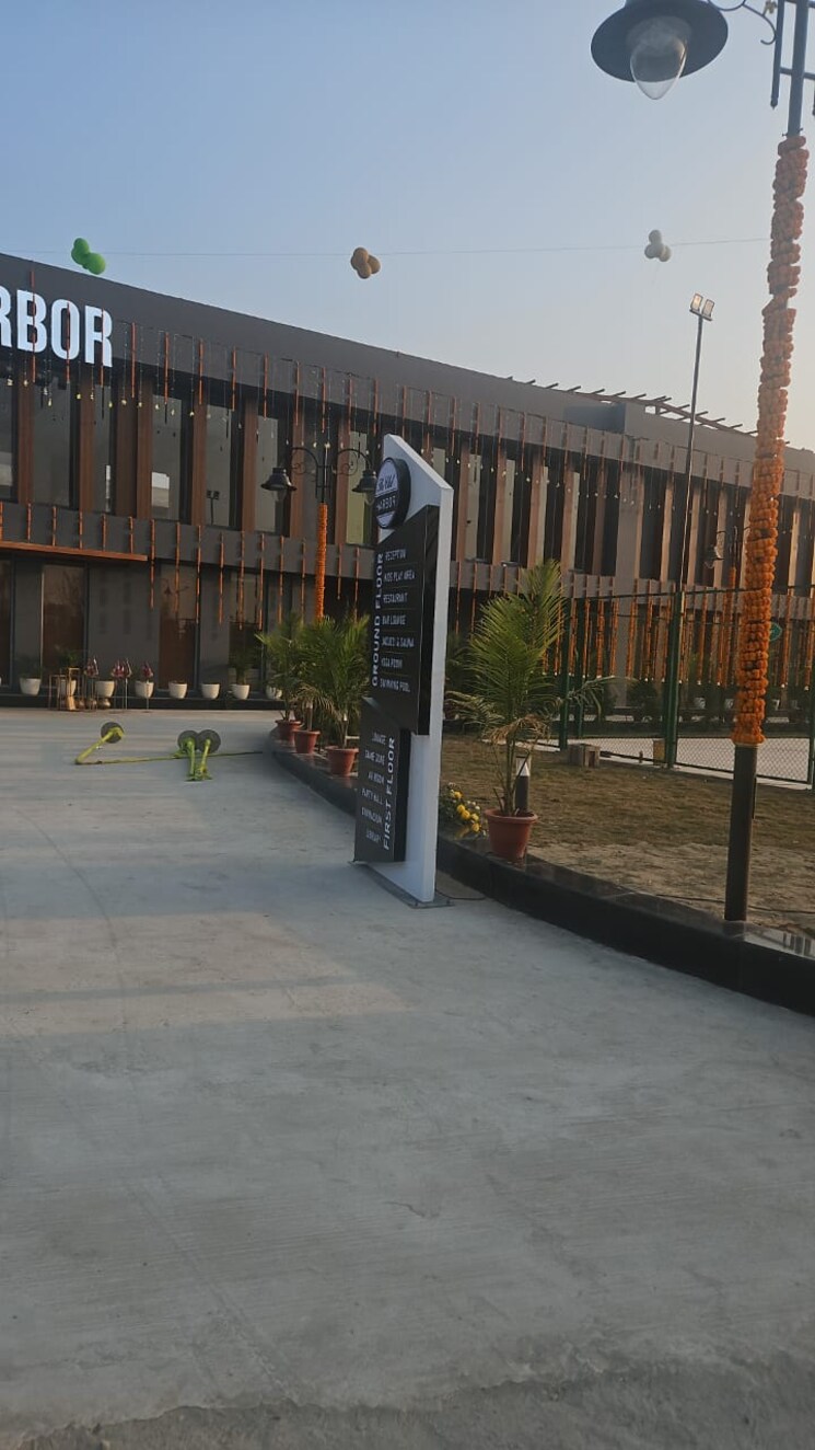 Exterior View, orris-greenbay-golf-village-plots  250 Sq.Yd. Plot In Sector 22d Yamuna Expressway Greater Noida 8050985