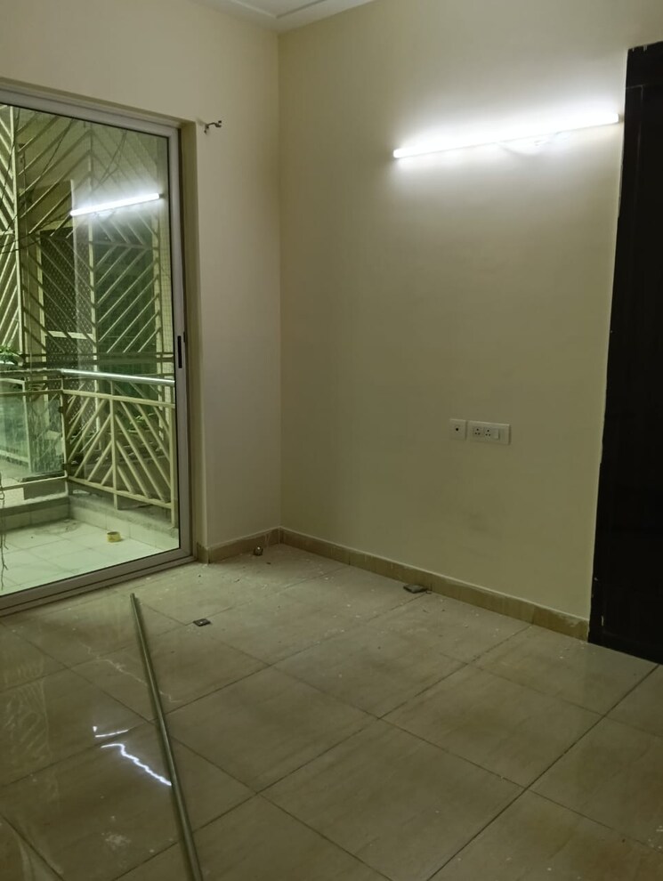 Room, knowledge park v greater noida 3 Bedroom 1595 Sq.Ft. Apartment In Knowledge Park V Greater Noida Greater Noida 8051005