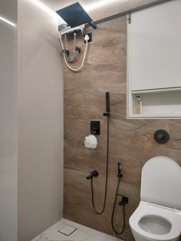 Bathroom in 2 BHK Apartment at Globe Heights, Goregaon East – for Rent