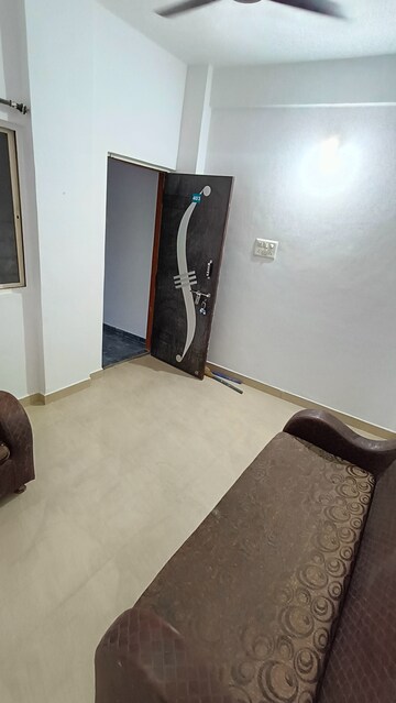 Room in 1 BHK Builder Floor at Wadgaon Sheri – for Rent