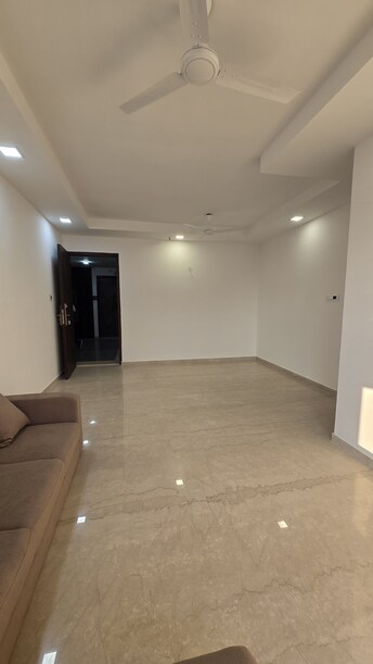 2 BHK Apartment For Resale in Alaknanda Delhi  8050973