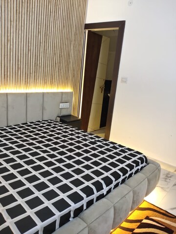 Bedroom in 1 BHK Builder Floor at Sector 73 – for Sale