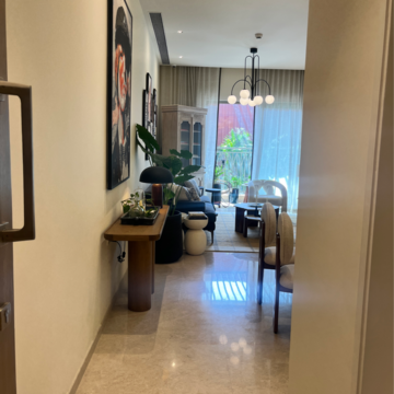 Living Room in 2 BHK Apartment at Hiranandani Meadows, Manpada – for Rent