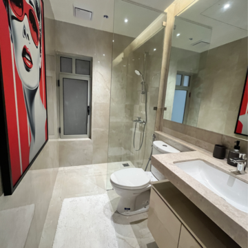 Bathroom in 2 BHK Apartment at Hiranandani Meadows, Manpada – for Rent