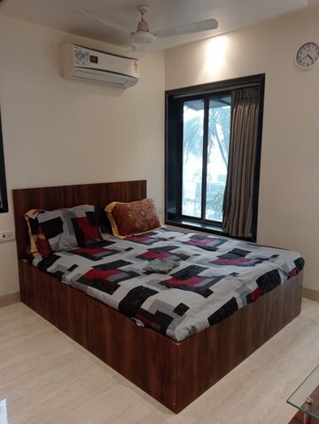 Bedroom in 2 BHK Apartment at Bandra West – for Rent
