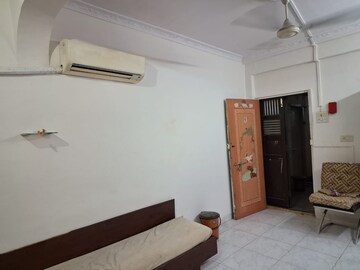 Furnished Amenities in 1 BHK Apartment at Oshiwara Sai Siddhi CHS, Andheri West – for Rent