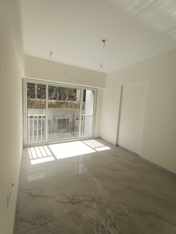 Room in 2 BHK Apartment at Sri Zynergy, Suman Nagar – for Rent