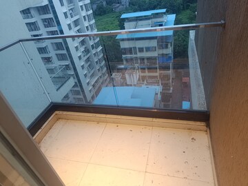 Balcony in 2.5 BHK Apartment at Seawoods – for Rent