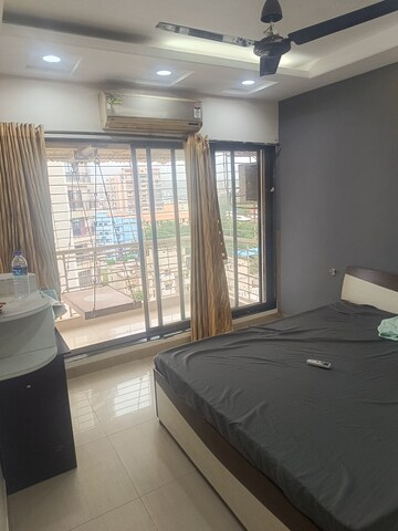 Master Bedroom in 2.5 BHK Apartment at Seawoods – for Rent