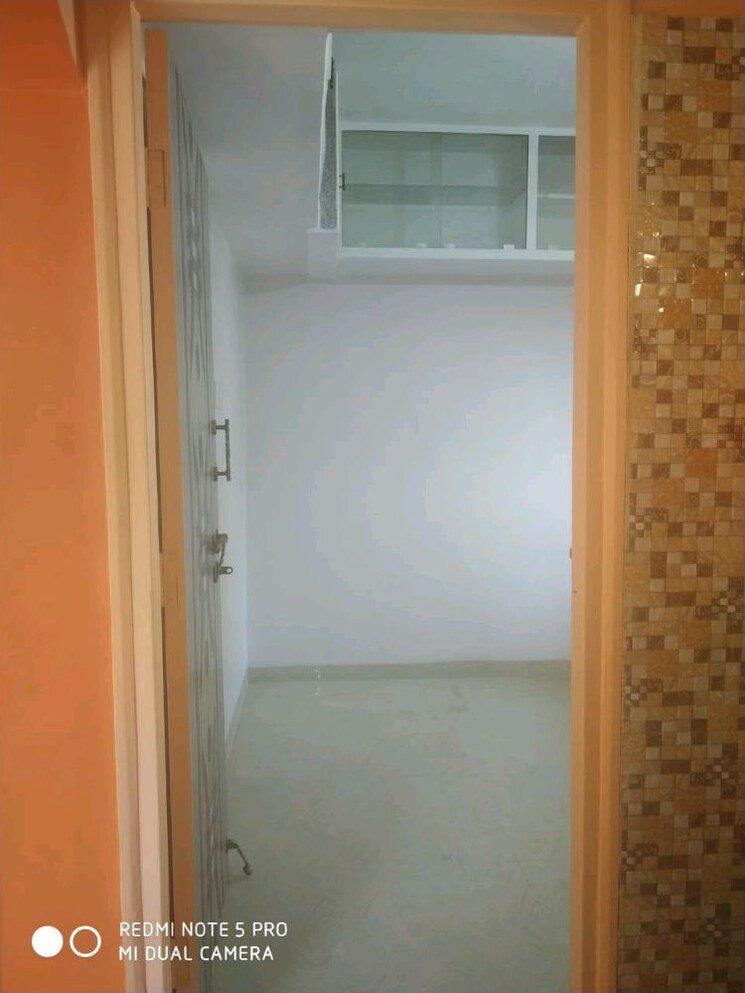 Bathroom, andheri east 1 Bedroom 450 Sq.Ft. Apartment In Andheri East Mumbai 8051266