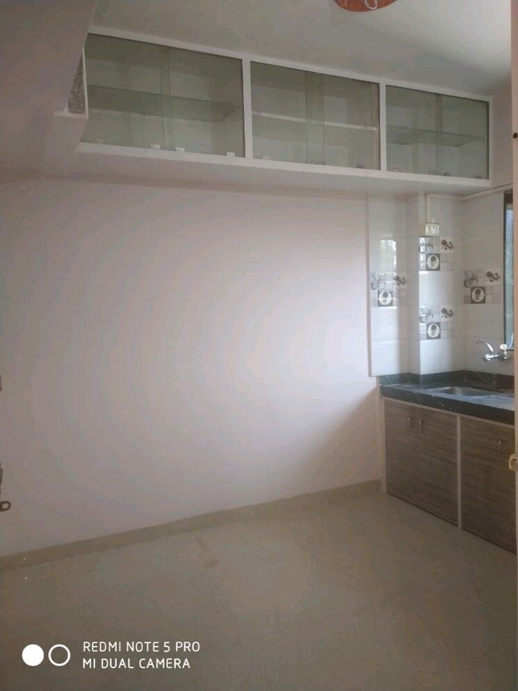 Room, andheri east 1 Bedroom 450 Sq.Ft. Apartment In Andheri East Mumbai 8051266