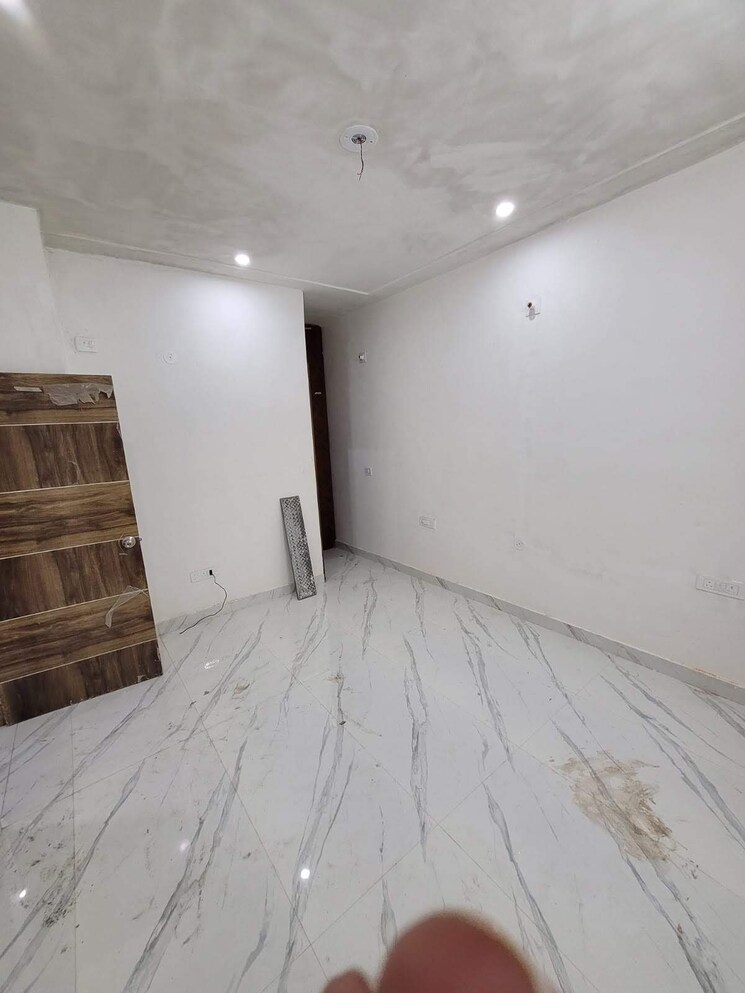 Room, khodna khurd 3 Bedroom 1580 Sq.Ft. Villa In Khodna Khurd Greater Noida 8051310