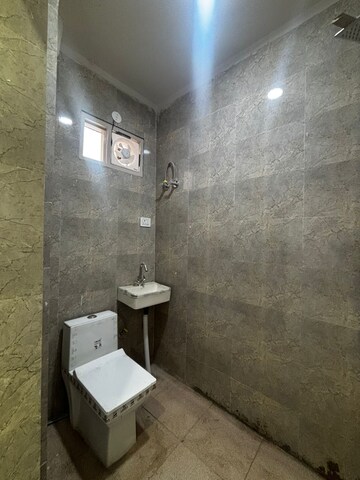 Bathroom in 1 BHK Apartment at Palm Residency Chhatarpur, Chattarpur – for Rent