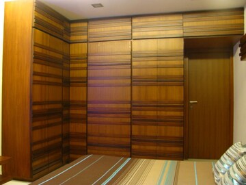 Room in 2 BHK Apartment at Oakland Park, Andheri West – for Sale