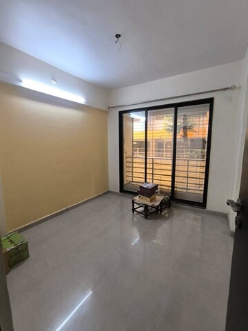 Room in 1 BHK Apartment at Girnar Heights Apartment, Nalasopara East – for Rent