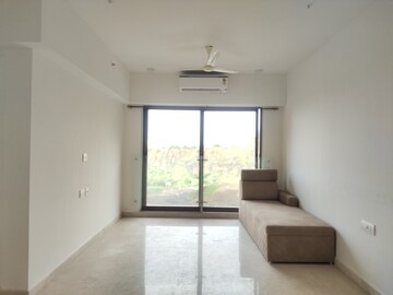 Room in 2 BHK Apartment at Kanakia Silicon Valley, Powai – for Rent