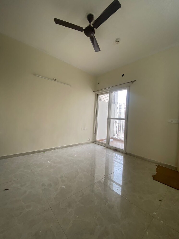 Room, prateek-edifice 3 Bedroom 2070 Sq.Ft. Apartment In Sector 107 Noida 8051336