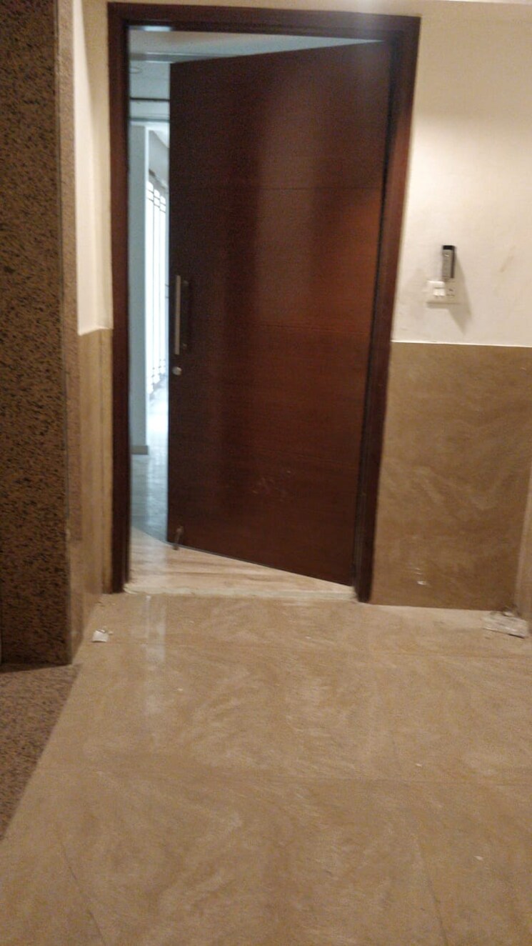 Room, mahagun-mezzaria 4 Bedroom 2800 Sq.Ft. Apartment In Sector 78 Noida 8051372