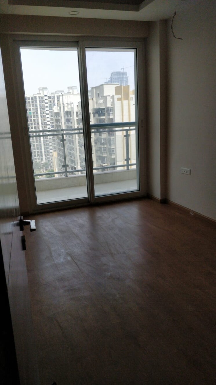 Room, mahagun-mezzaria 4 Bedroom 2800 Sq.Ft. Apartment In Sector 78 Noida 8051372
