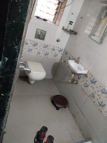 Bathroom in 1 BHK Apartment at Rohit CHS, Panch Pakhadi – for Rent