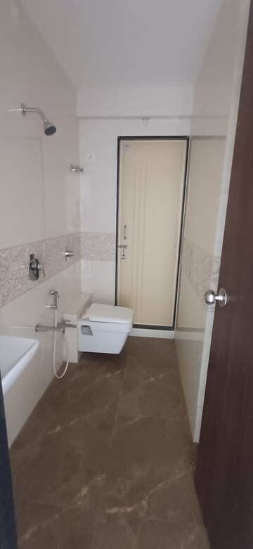 Attached Bathroom in 3 BHK Apartment at Panchpakhadi Jewel, Panch Pakhadi – for Sale