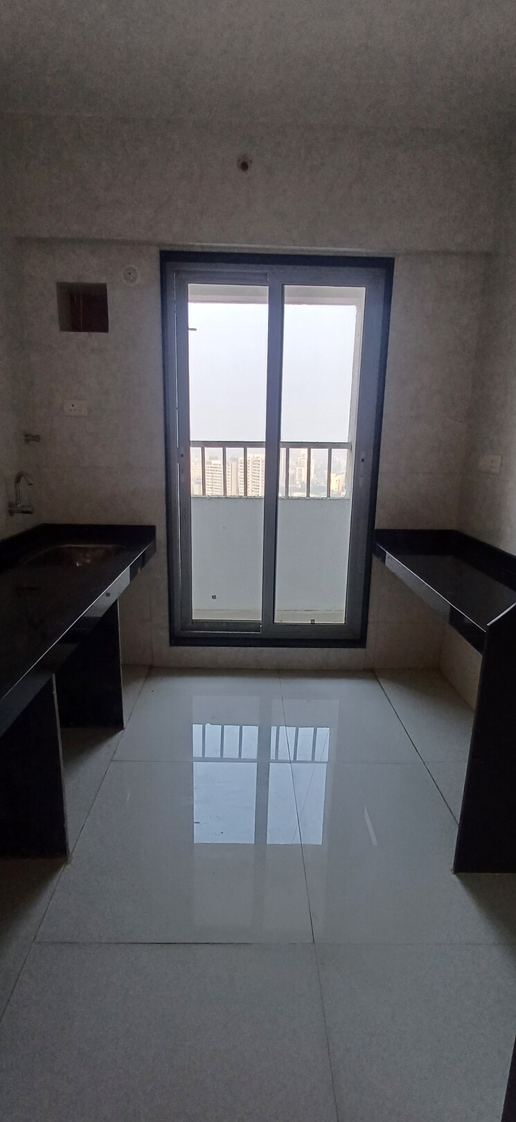 Kitchen, panchpakhadi-jewel 3 Bedroom 1680 Sq.Ft. Apartment In Panch Pakhadi Thane 8051437