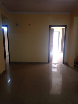 Room in 3 BHK Apartment at Javin Raj Empire, Raj Nagar Extension – for Sale