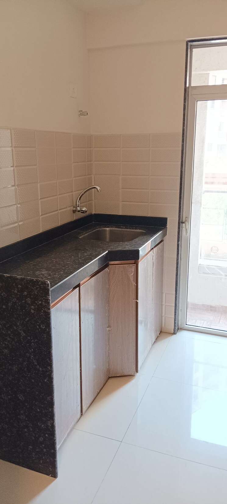 Kitchen, jp-north-euphoria 3 Bedroom 915 Sq.Ft. Apartment In Mira Road Thane 8051470