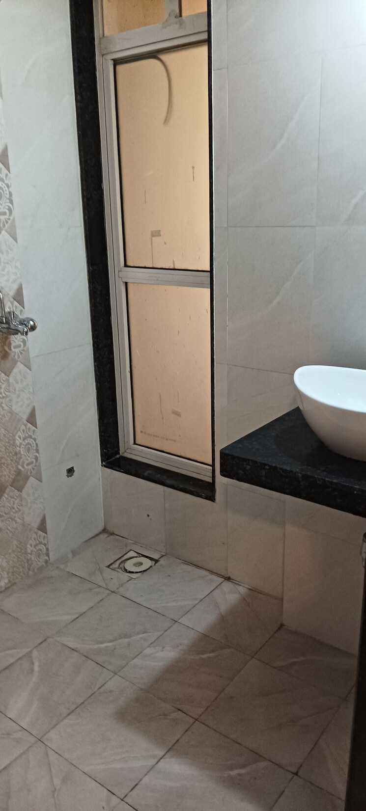Bathroom, jp-north-euphoria 3 Bedroom 915 Sq.Ft. Apartment In Mira Road Thane 8051470