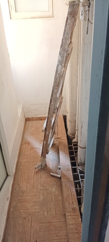 Staircase in 3 BHK Apartment at JP North Euphoria, Mira Road – for Sale