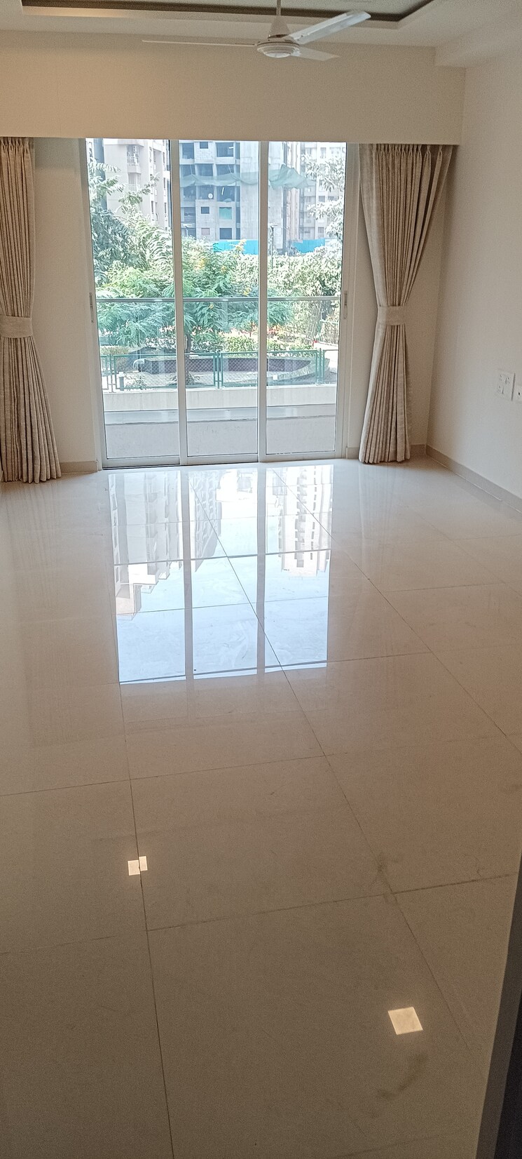 Room, jp-north-euphoria 3 Bedroom 915 Sq.Ft. Apartment In Mira Road Thane 8051470