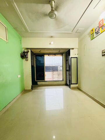 Room in 2 BHK Apartment at Dombivli – for Rent