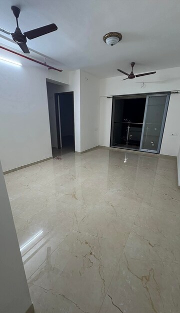 2 BHK Apartment For Rent in Mahavir Square, Manpada