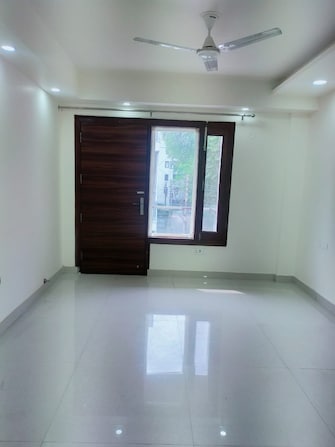 2 BHK Apartment For Resale in Signature Orchard Avenue 2 Sector 93 Gurgaon  8051507