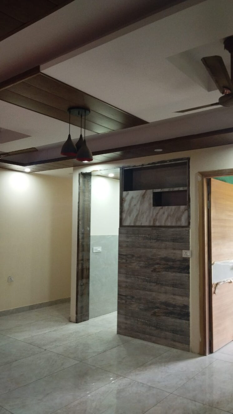 Room, bptp-eden-estate 4 Bedroom 298 Sq.Yd. Builder Floor In Sector 81 Faridabad 8051519