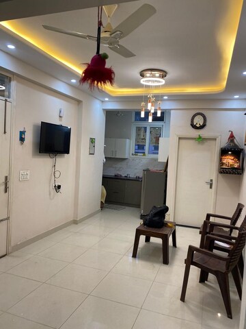 Master Bedroom in 3 BHK Builder Floor at Lavasa Homes, Lohgarh – for Rent