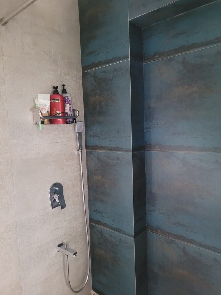 Bathroom, andheri west 3 Bedroom 1300 Sq.Ft. Apartment In Andheri West Mumbai 8051562