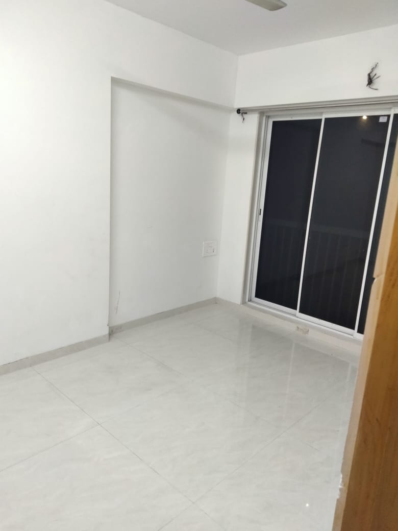 1 BHK + Pooja Room Apartment For Sale in Godrej Central