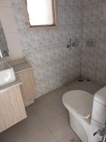 Bathroom in 3 BHK Apartment at Ansal Sushant Estate, Sector 52 – for Rent