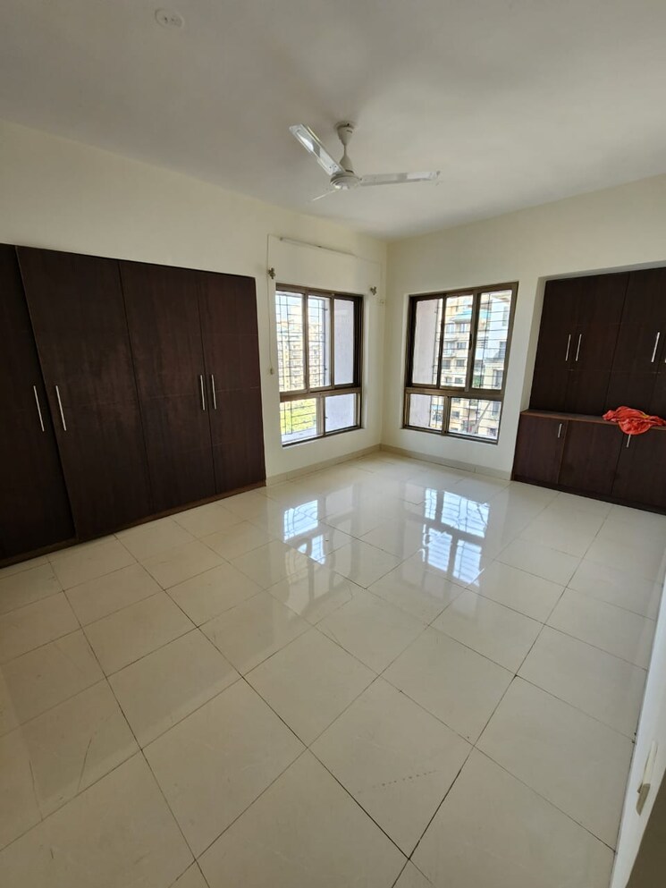 Kitchen, nri-complex-phase-2 2.5 Bedroom 1350 Sq.Ft. Apartment In Seawoods Navi Mumbai 8051585