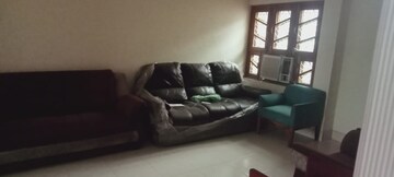 Living Room in 2 BHK Independent House at Gomti Nagar – for Rent