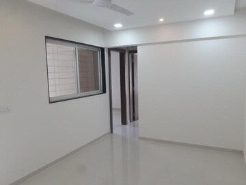Room in 2 BHK Apartment at Millennium Acropolis, Wakad – for Rent