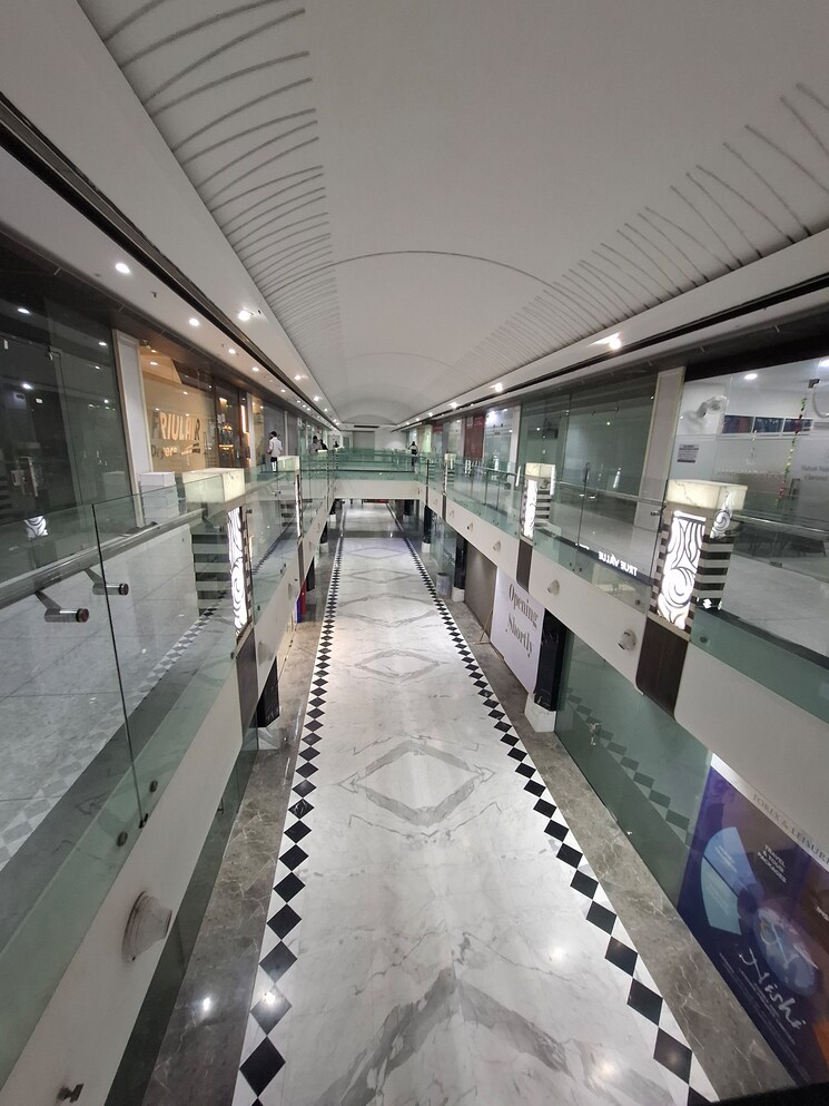 Exterior View, netaji subhash place Commercial Office Space 800 Sq.Ft. In Netaji Subhash Place Delhi 8051650