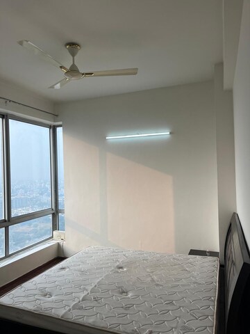 Room in 3 BHK Apartment at Tulip Violet, Sector 69 – for Rent