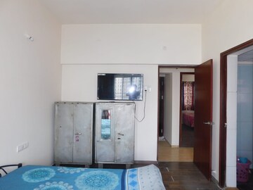 Room in 2 BHK Apartment at Megapolis Sangria Towers, Hinjewadi – for Rent