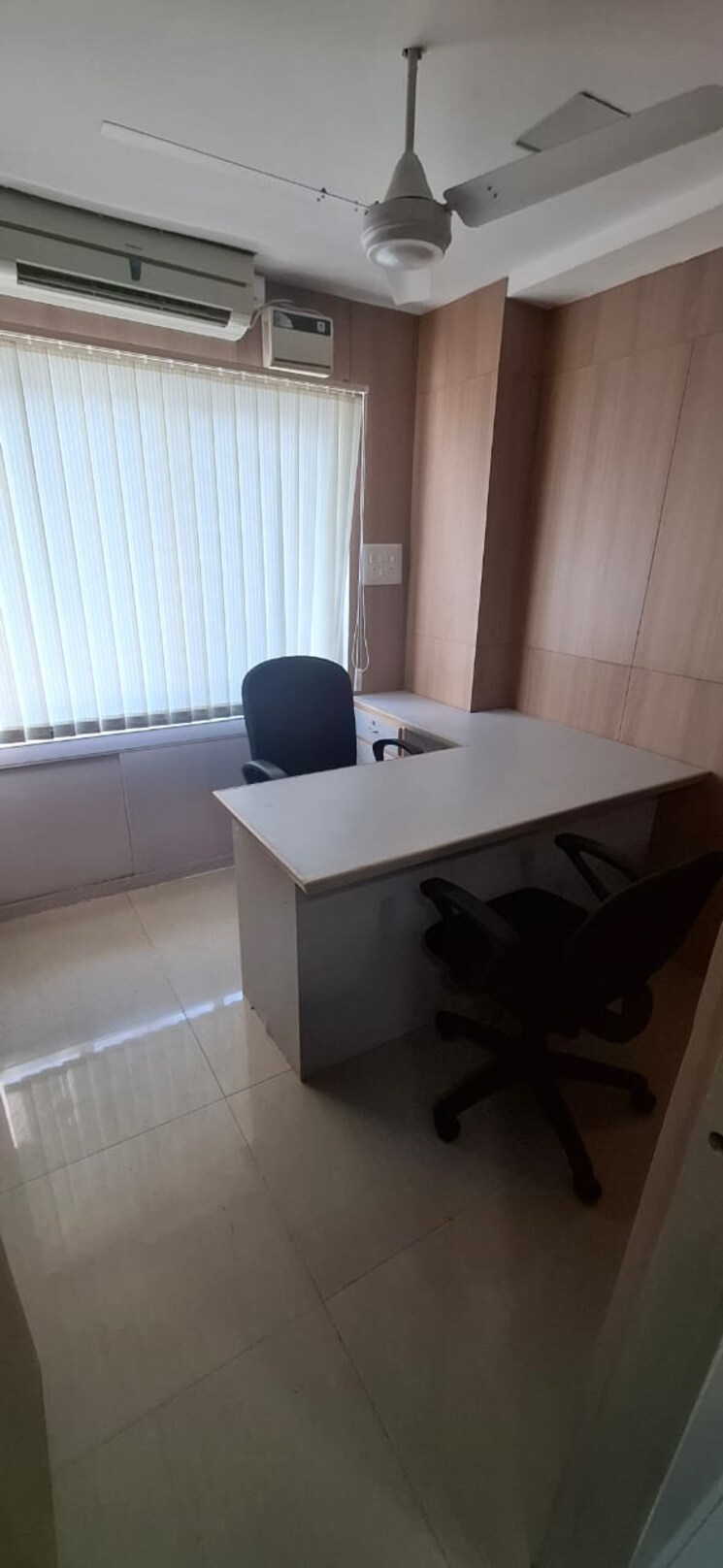 Team Area, richmond-towers Commercial Office Space 1100 Sq.Ft. In Richmond Town Bangalore 8051664